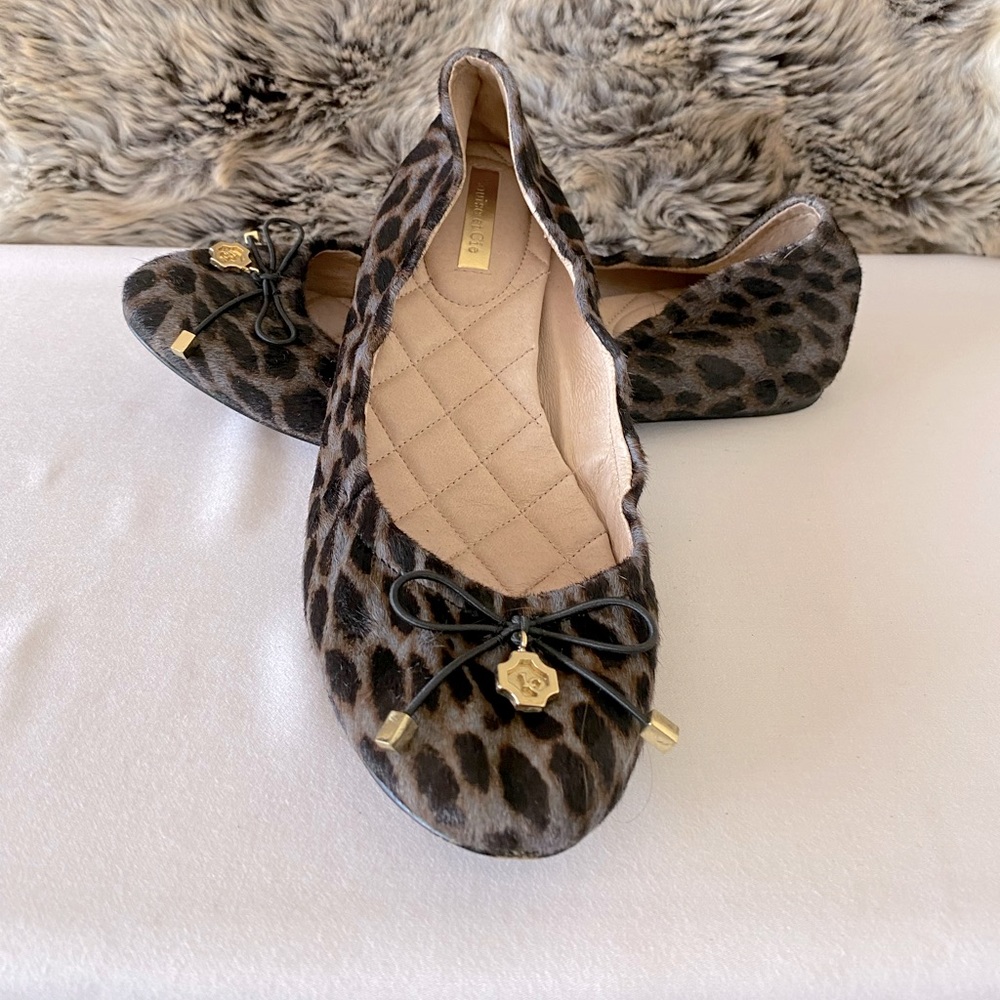 Louise et Cie pony hair animal print size 7 flats
